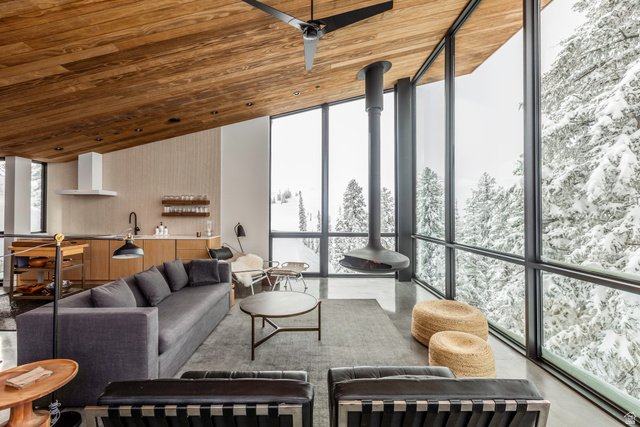 7918 E Heartwood Dr #14
                     MLS #2131406