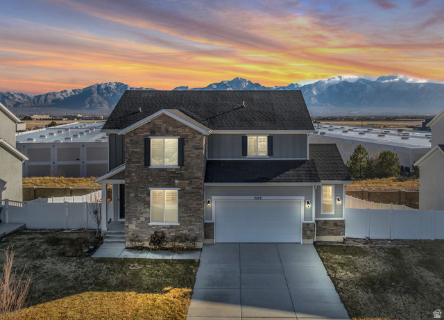 7427 S WOOD FARMS DR, West Jordan UT 84084