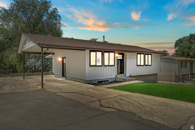 9420 S STREATHAM RD, Sandy UT 84070