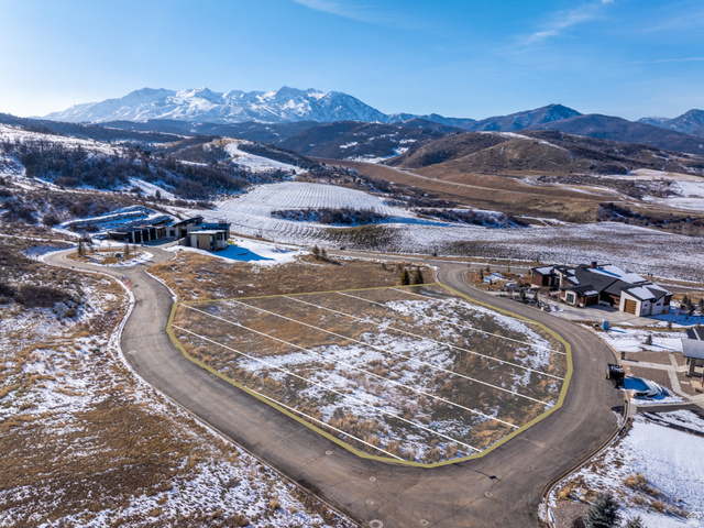 7545 E DOGWOOD DR, Huntsville UT 84317