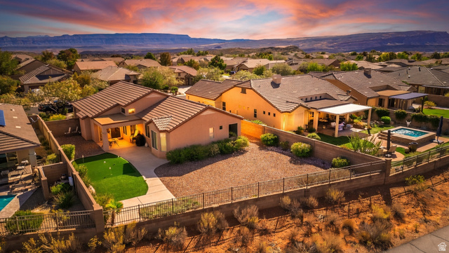 1163 N CROWN KING AVE, Washington UT 84780