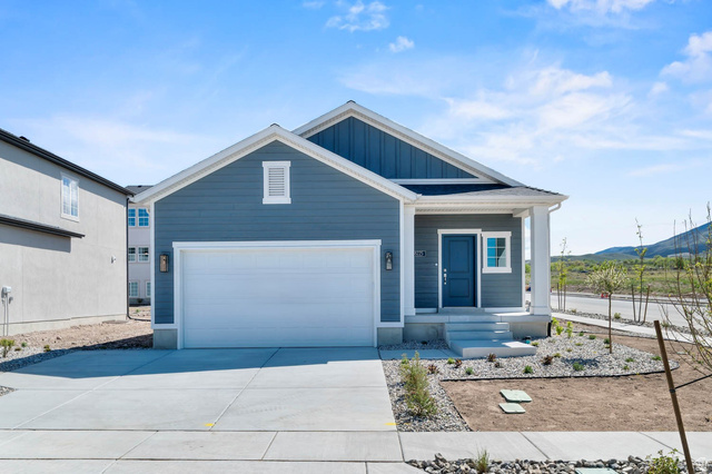 8225 W DIAMOND PEAK WAY, Magna UT 84044