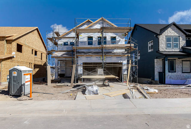 13517 S Luther Ln #2705
                     MLS #2132113