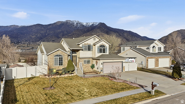 2204 E VIEW DR, South Weber UT 84405