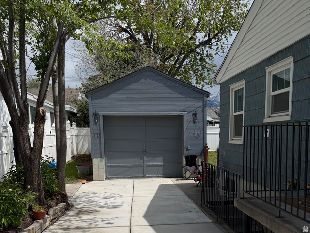 874 E Gregson Ave
                     MLS #2132294