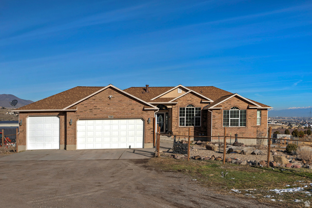 7246 W JUNIPER TREE CV, Herriman UT 84096