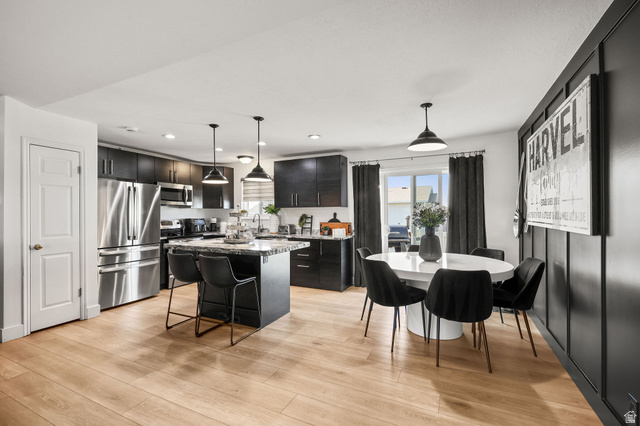 4297 S WESTLAKE DR, Roy UT 84067