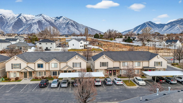 686 N BLACK HORSE LOOP, Spanish Fork UT 84660