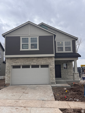 256 E Sadie Ct #123
                     MLS #2132736