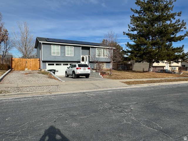 5046 W GASKILL WAY, West Jordan UT 84088