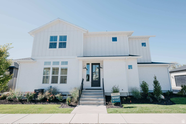 1440 W Pleasant View Dr #3
                     MLS #2133071