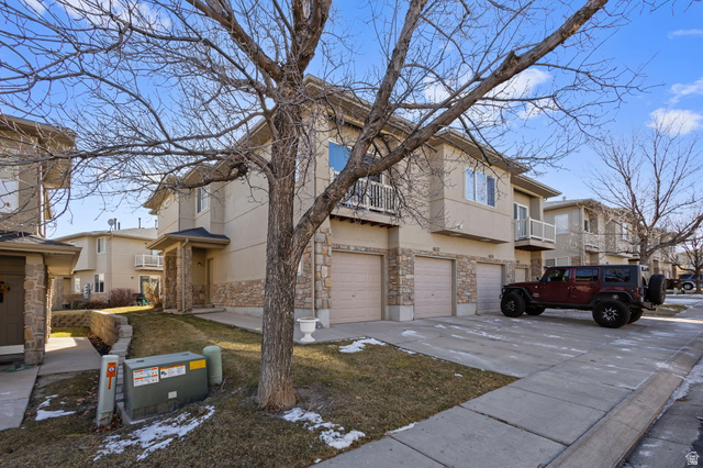 6633 W Ivy Gable Dr
                     MLS #2133101