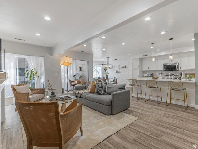 2582 S Elizabeth St #1
                     MLS #2133251