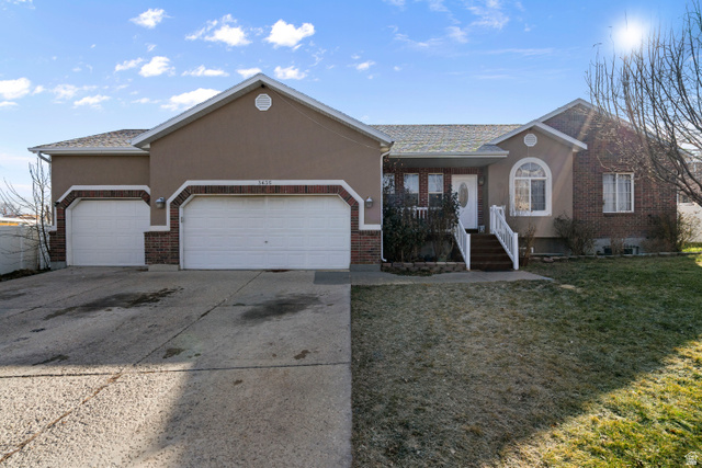 Main photo for 3635 S Evening Light Cv