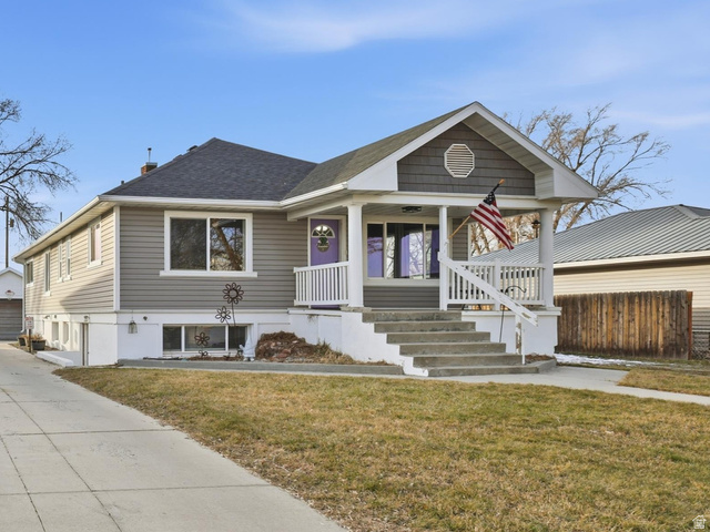 38 S 100 W
                     MLS #2133296