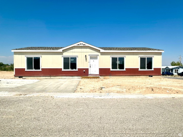 1461 E 5975 S, Vernal UT 84078