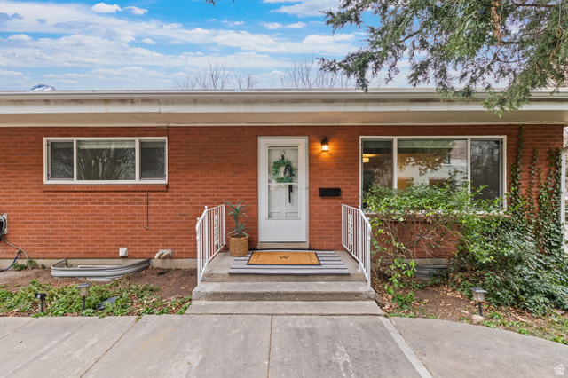 2270 E MURRAY HOLLADAY RD #15, Holladay UT 84117