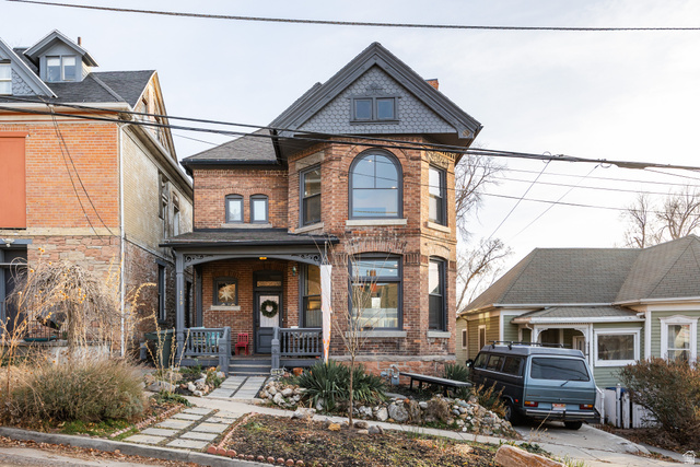 129 W 400 N, Salt Lake City UT 84103