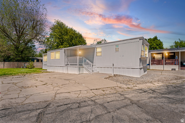 24  Grover St
                     MLS #2133713