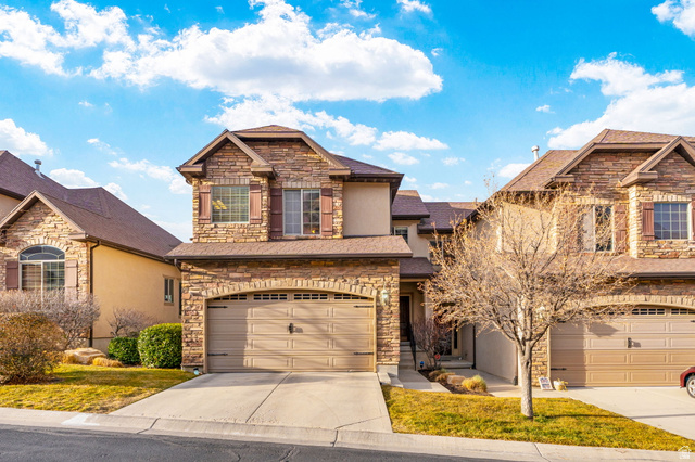 327 E Nechatel Dr
                     MLS #2133722