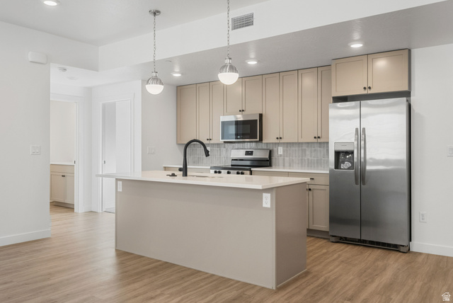 226 N Cliff Side Dr #l200
                     MLS #2133834