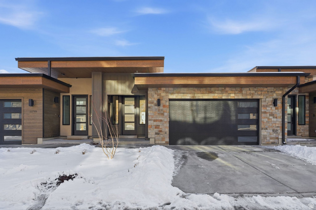 Main photo for 11803 N Apex Way