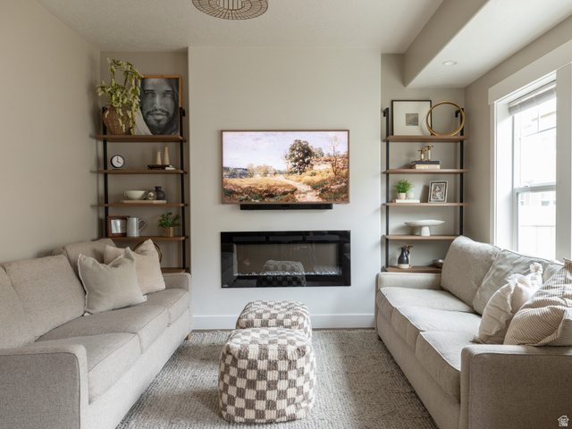 997 E 100 S
                     MLS #2133963