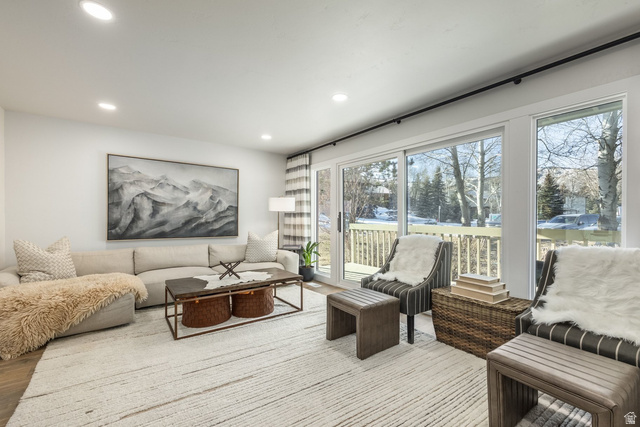 179  Racquet Dr
                     MLS #2134025