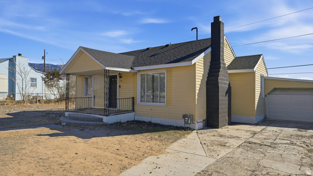 148 S GRASSY TRAIL DR, East Carbon UT 84520