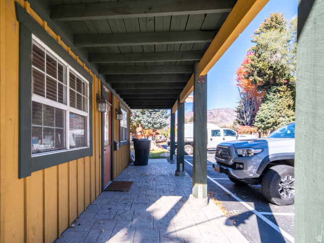 237 S 7400 E, Huntsville, UT 84317 — photo 7