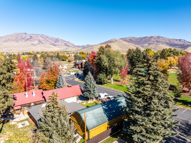 237 S 7400 E, Huntsville, UT 84317 — photo 5