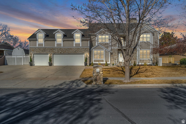 Main photo for 517 E Holstein Way