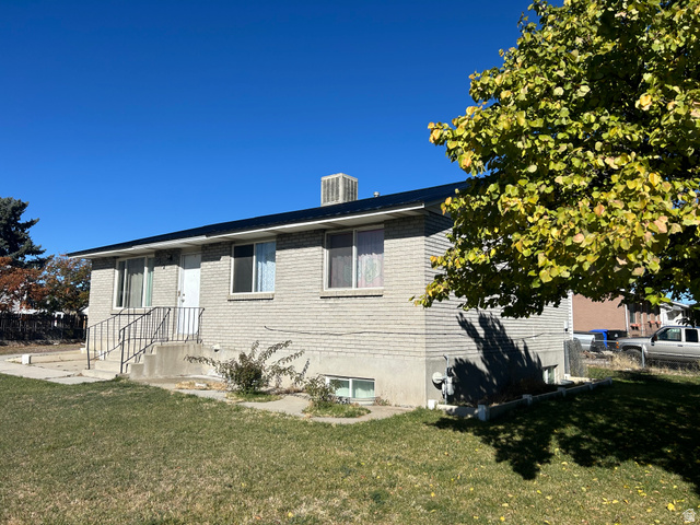 5156 W Highwood Dr
                     MLS #2134657