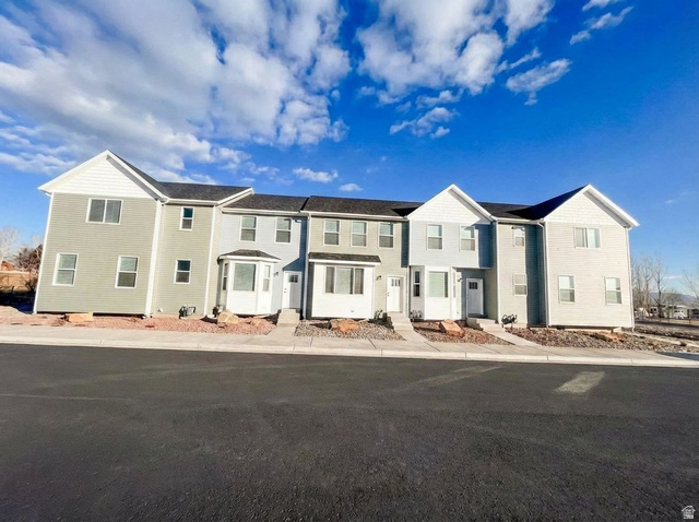 524 W 2000 S, Vernal UT 84078