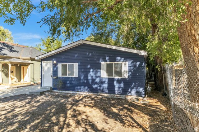 Main photo for 612 W 200 N