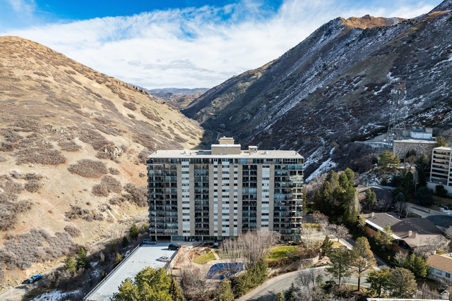 875 S Donner Way #302
                     MLS #2135140