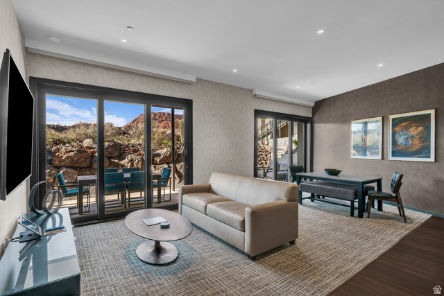 1400 E Black Desert Dr #11107
                     MLS #2135155