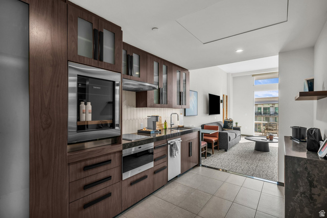 1500 E Black Desert Dr #46322
                     MLS #2135175