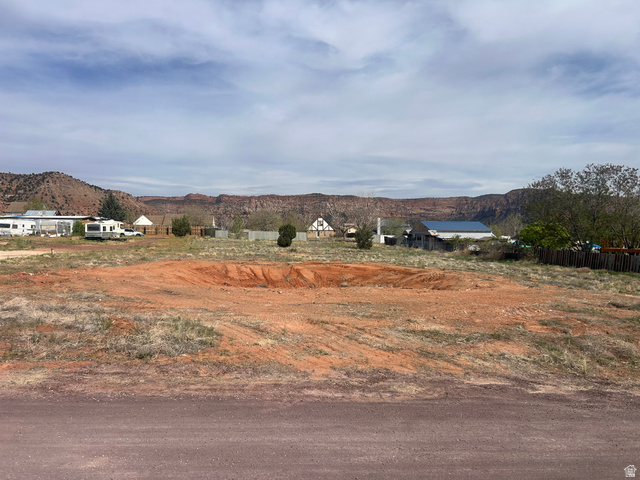 740 N ELM ST, Hildale UT 84784