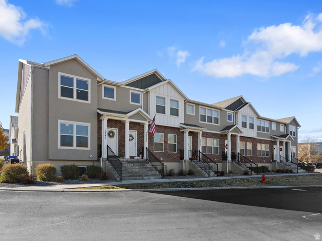 2741 E IRON BARK ALY, Eagle Mountain UT 84005