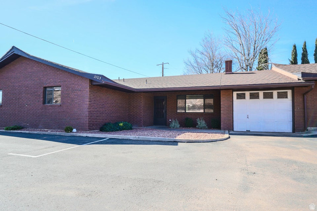 3703 GATES CIR, Santa Clara UT 84765