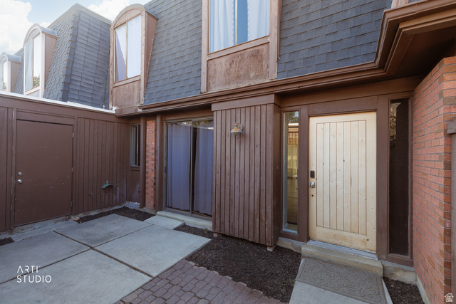 2999 N Marrcrest
                     MLS #2135421