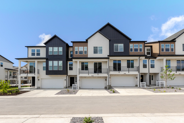 6533 W Sheep Lake Cv #3043
                     MLS #2135543