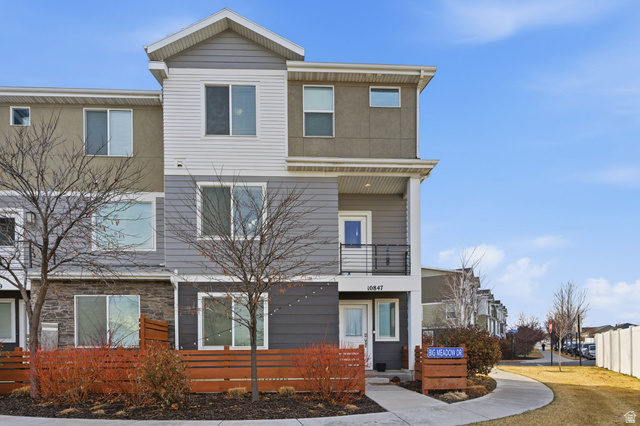 10847 S BIG MEADOW DR, South Jordan UT 84009