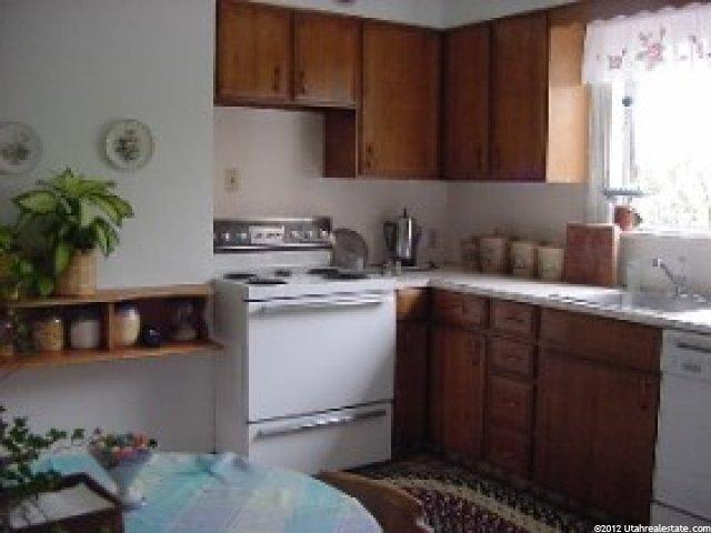 167 N 200 E, Salina, UT 84654 — photo 5