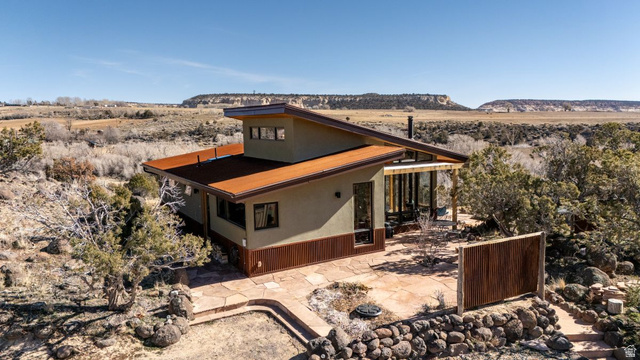 915 W UTAH STATE HWY 12 HWY, Boulder UT 84716