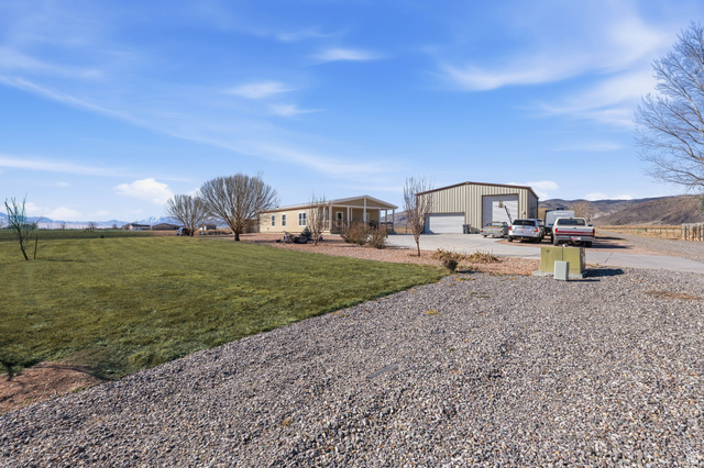 323 W 400 N, Central Valley UT 84754