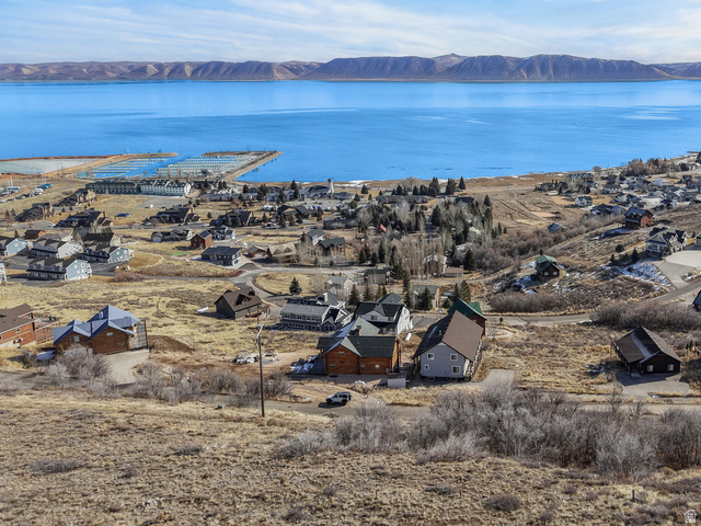 809 N CAMBRY DR, Garden City UT 84028