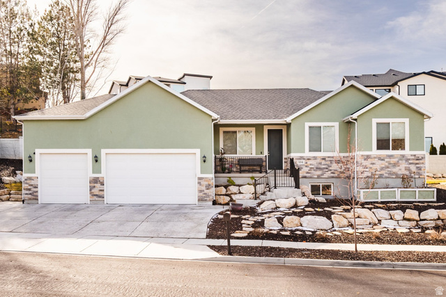 594 E SPRUCE GLEN RD, Murray UT 84107