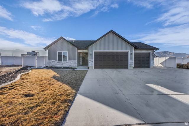 340 S AMBER DR ,Grantsville UT 84029